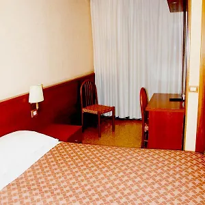 Bruna Hotel