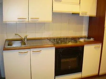 Flora B&B Rome 2*,