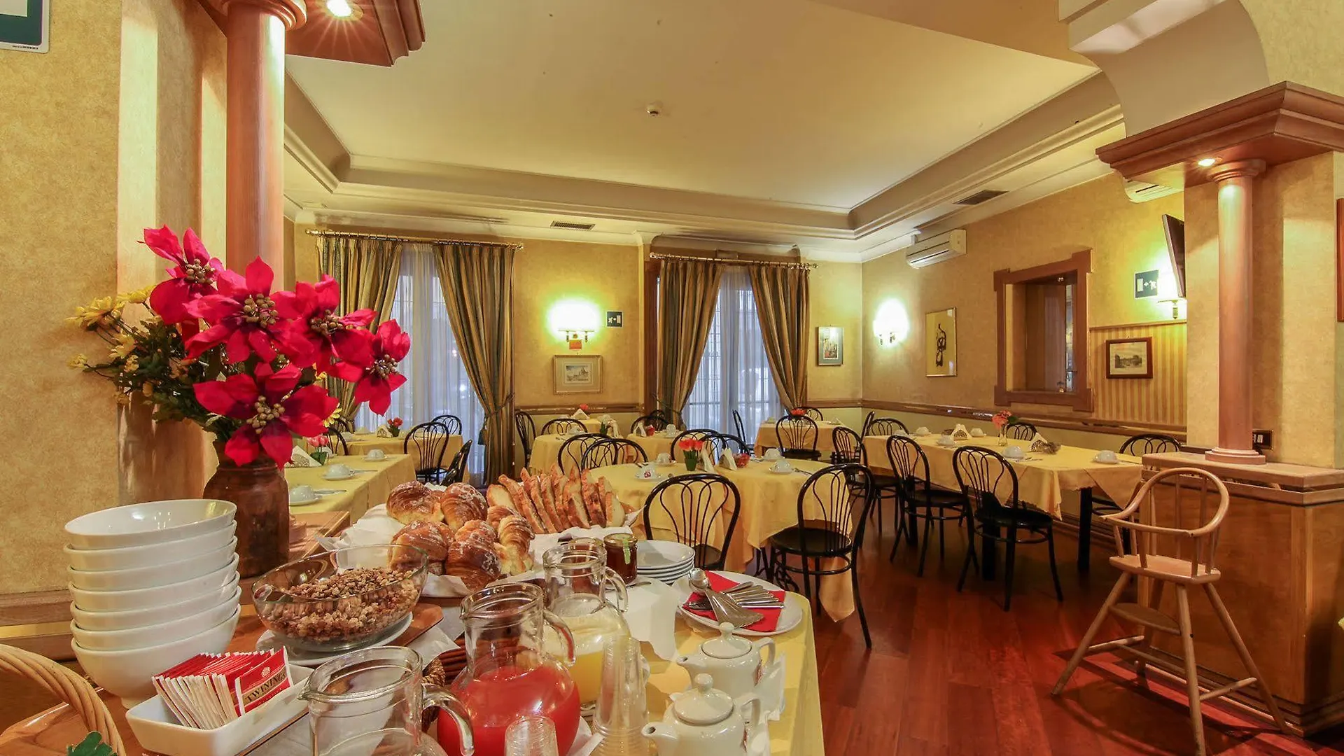 Flora B&B Rome Hotel